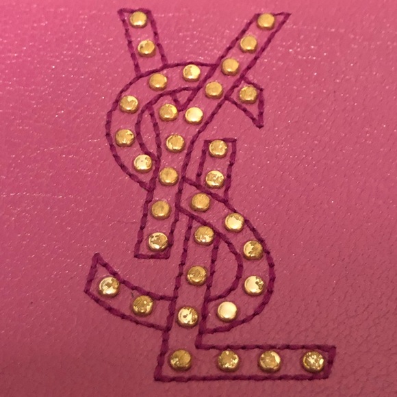 🔥YSL Studded Logo Zippy Wallet🔥 - Picture 3 of 8